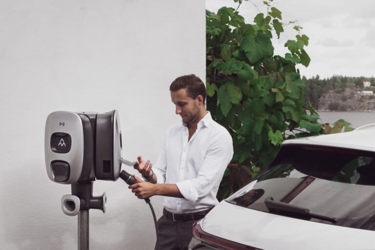 Charge Amps Dawn elbillader